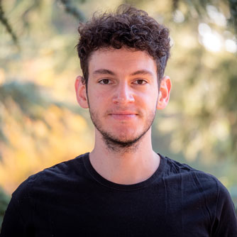 Léo